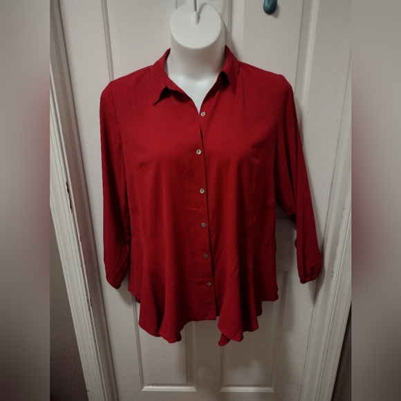 LOGO by Lori Goldstein Red Woven Crepe Blouse with Seaming Detail Sz L - Picture 6 of 9